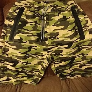 Mens camo shorts